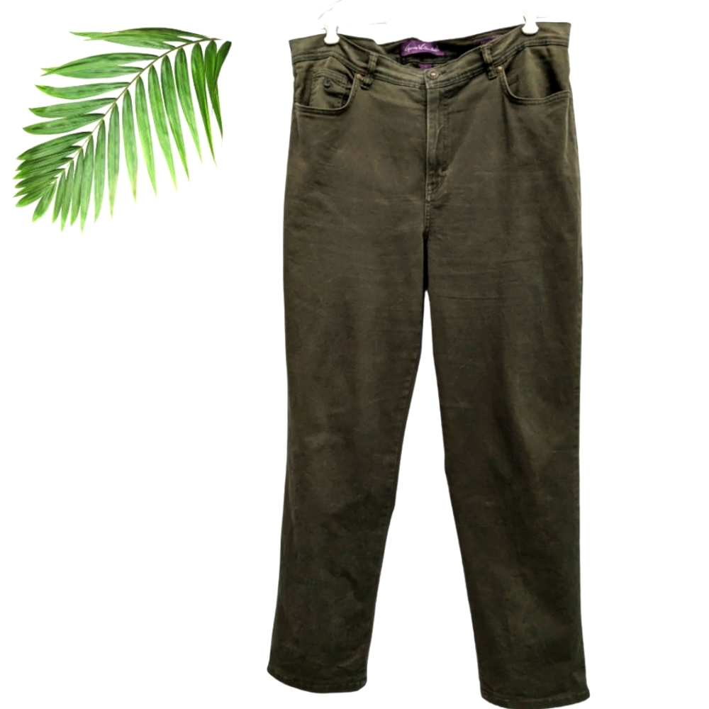 Gloria Vanderbilt Jeans Size 18 average olive army green manufactured 2010